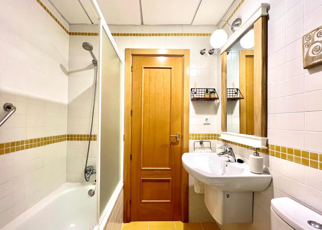 Teodosio Apartment Free Parking & Central Ac Seville Luaran gambar
