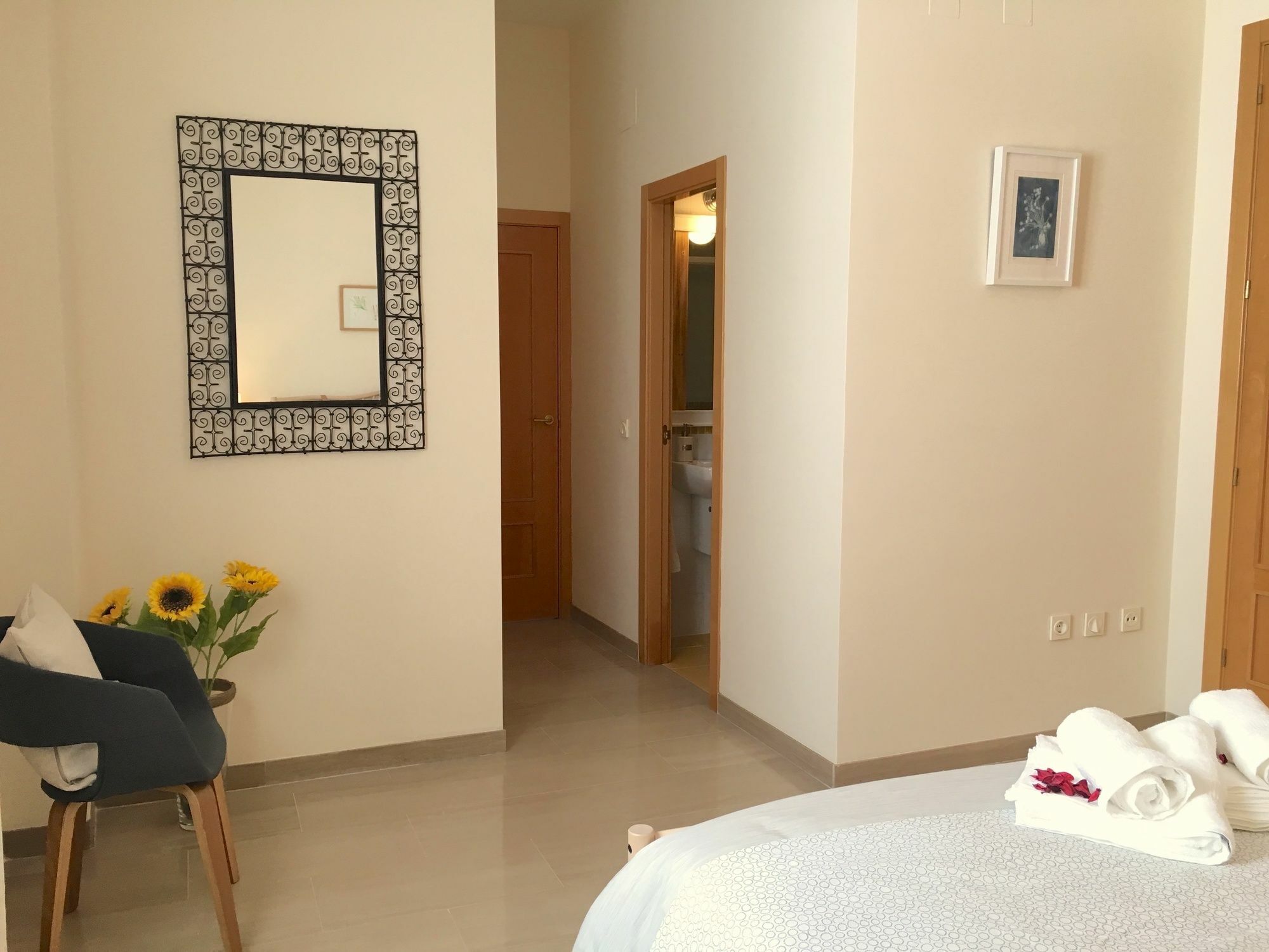 Teodosio Apartment Free Parking & Central Ac Seville Luaran gambar